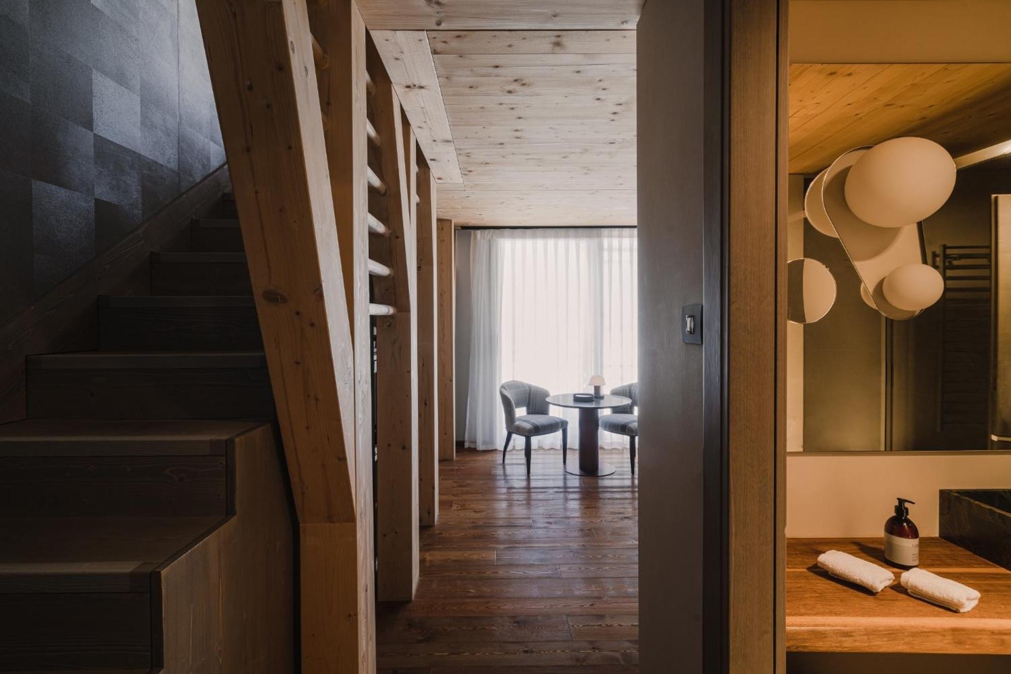 Aethos Monterosa Hotell Champoluc Eksteriør bilde